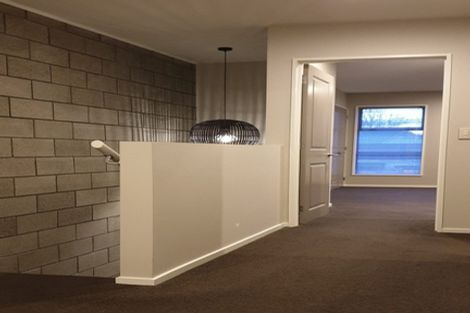 Photo of property in 142a Holly Road, St Albans, Christchurch, 8014