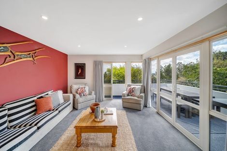 Photo of property in 6 Somerton Rise, Westmorland, Christchurch, 8025