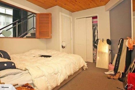 Photo of property in Stadium Garden Flats, 107/107 Thorndon Quay, Pipitea, Wellington, 6011