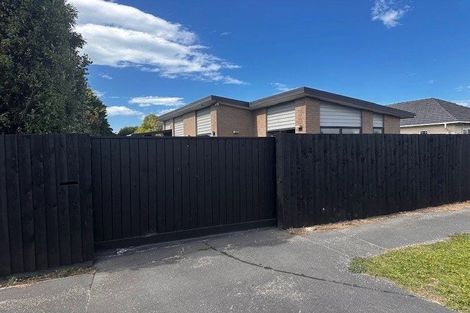 Photo of property in 58 Mcgregors Road, Bromley, Christchurch, 8062