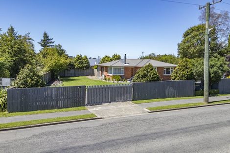 Photo of property in 144a High Street, Oxford, 7430