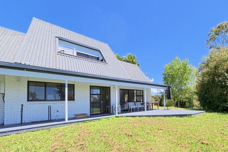 Photo of property in 229 Pine Valley Road, Dairy Flat, Silverdale, 0992