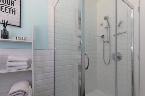 Photo of property in 9a Peter Place, Mangakakahi, Rotorua, 3015