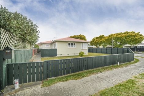 Photo of property in 29 Liverpool Street, Takaro, Palmerston North, 4412