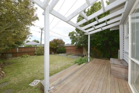 Photo of property in 16 Roslyn Avenue, Mairehau, Christchurch, 8052