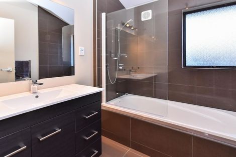 Photo of property in 44 St Annes Crescent, Wattle Downs, Auckland, 2103