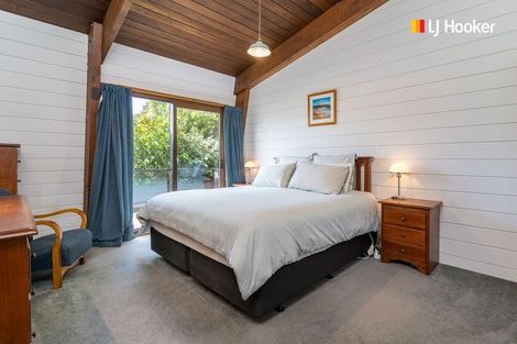 Photo of property in 4 Barling Street, Macandrew Bay, Dunedin, 9014