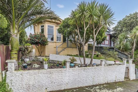 Photo of property in 16 Morton Street, Berhampore, Wellington, 6023