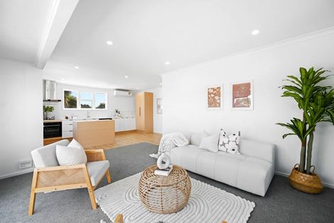 Photo of property in 10 Holland Road, Fairfield, Hamilton, 3214