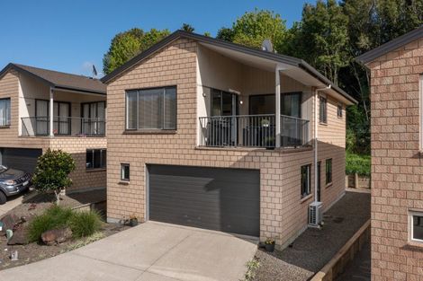 Photo of property in 3/19 Glencarron Place, Bethlehem, Tauranga, 3110