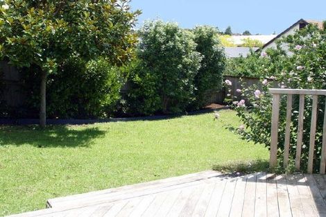 Photo of property in 32 Oranga Avenue, Onehunga, Auckland, 1061