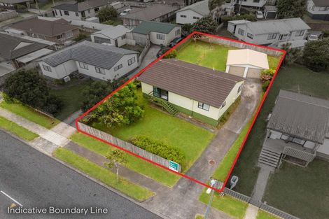 Photo of property in 84 Sykes Road, Weymouth, Auckland, 2103