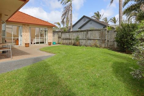Photo of property in 32 Highfields Terrace, Henderson, Auckland, 0612