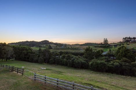 Photo of property in 896 Haruru Road, Wainui, Kaukapakapa, 0873