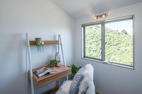 Photo of property in Onslow Heights, 17c Onslow Road, Khandallah, Wellington, 6035