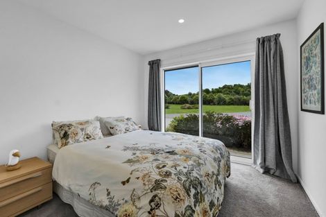 Photo of property in 7 Harkness Rice Way, Koru, New Plymouth, 4374