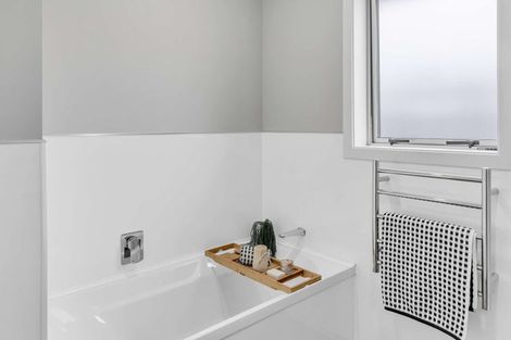 Photo of property in 15 Vera Street, Gore, 9710