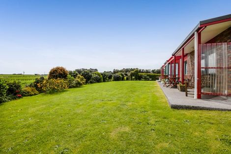 Photo of property in 196 Mokau Road, Urenui, 4377