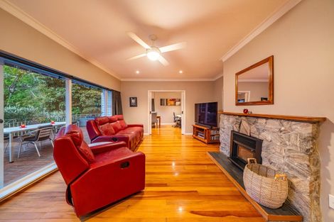 Photo of property in 26 Chatsworth Road, Silverstream, Upper Hutt, 5019