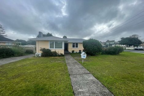 Photo of property in 5 Bowater Place, Manurewa, Auckland, 2102