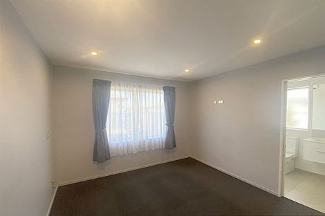 Photo of property in 12 Blaenavon Lane, Halswell, Christchurch, 8025