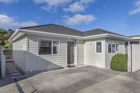 Photo of property in 4 Melville Street, Tawa, Wellington, 5028