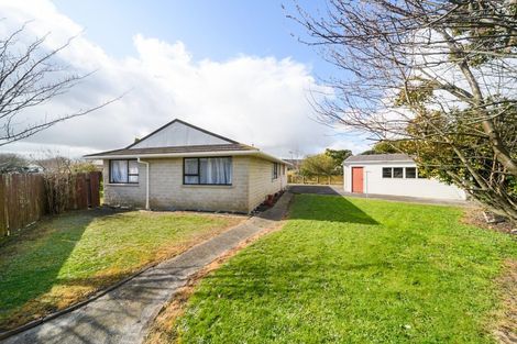 Photo of property in 21 Chadwick Place, Highbury, Palmerston North, 4412