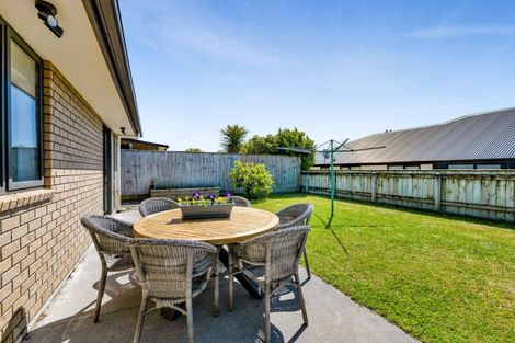 Photo of property in 75 Dillon Drive, Bell Block, New Plymouth, 4312