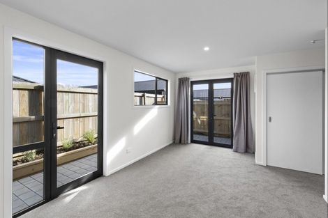 Photo of property in 16 Silver Street, Lower Shotover, Queenstown, 9304