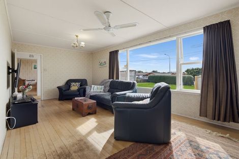 Photo of property in 134 Kitchener Road, Pukekohe, 2120