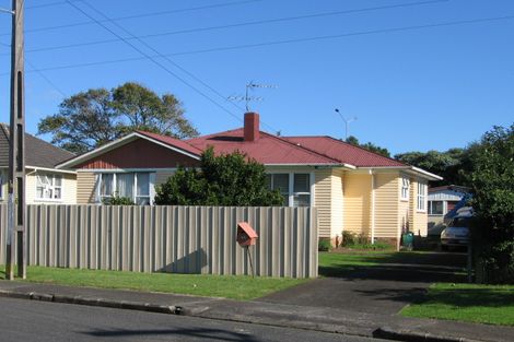 Photo of property in 25 Cooper Crescent, Otara, Auckland, 2023