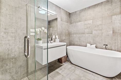 Photo of property in 6 Catalina Bay Drive, Hobsonville, Auckland, 0616