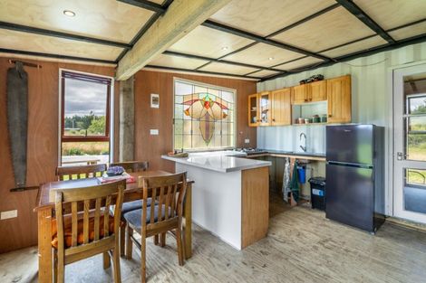 Photo of property in 17 York Street, Ohai, 9635