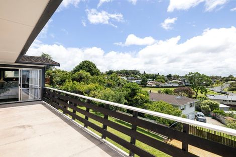 Photo of property in 6 Glamis Avenue, Dinsdale, Hamilton, 3204