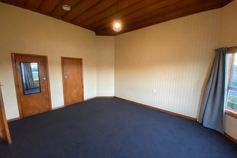 Photo of property in 18 Wood Street, Takaro, Palmerston North, 4410