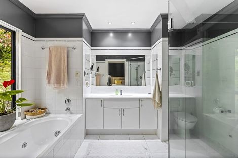 Photo of property in 103 Huia Street, Waikanae, 5391