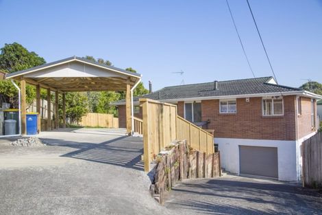 Photo of property in 1/31a Seaview Road, Glenfield, Auckland, 0629