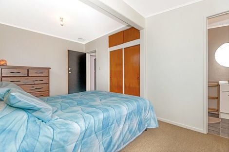 Photo of property in 2/10 Queens Road, Elgin, Gisborne, 4010