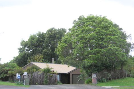 Photo of property in 8 Brundon Place, Lynmore, Rotorua, 3010