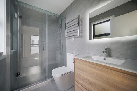 Photo of property in 6/25 Swanson Road, Henderson, Auckland, 0610