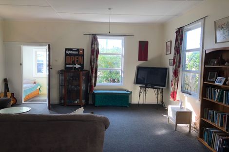 Photo of property in 17 Plymouth Street, Whanganui, 4500