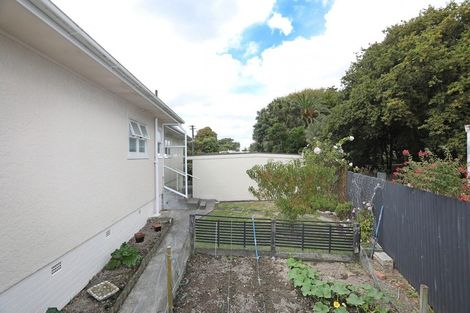 Photo of property in 26 Oxford Street, Marton, 4710