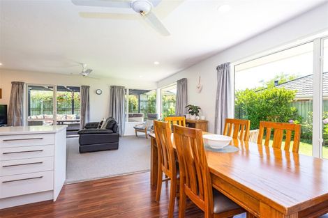 Photo of property in 5 Malthouse Lane, Heathcote Valley, Christchurch, 8022