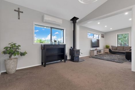 Photo of property in 71 Terrace Road, Cust, Rangiora, 7471