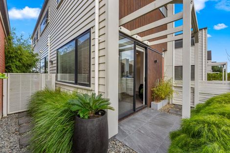 Photo of property in 6 Kanuka Road, Hobsonville, Auckland, 0616