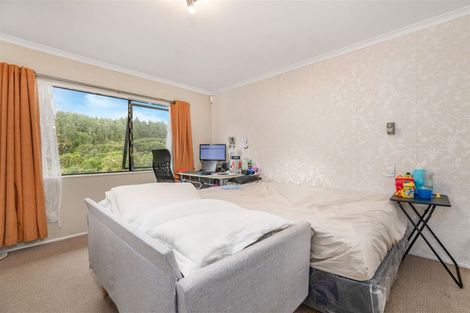 Photo of property in 1/13a Kitewao Street, Northcote, Auckland, 0627