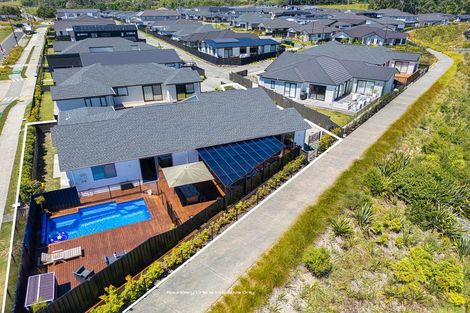 Photo of property in 87 Argent Lane, Wainui, 0932