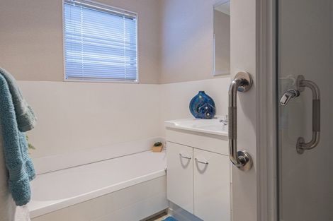 Photo of property in 2/40 King Street, Kensington, Whangarei, 0112