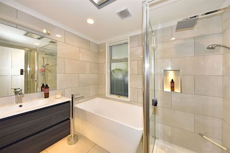 Photo of property in 104 Condell Avenue, Papanui, Christchurch, 8053