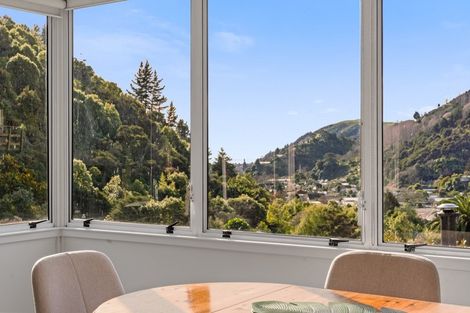 Photo of property in 37 Sowman Street, The Brook, Nelson, 7010